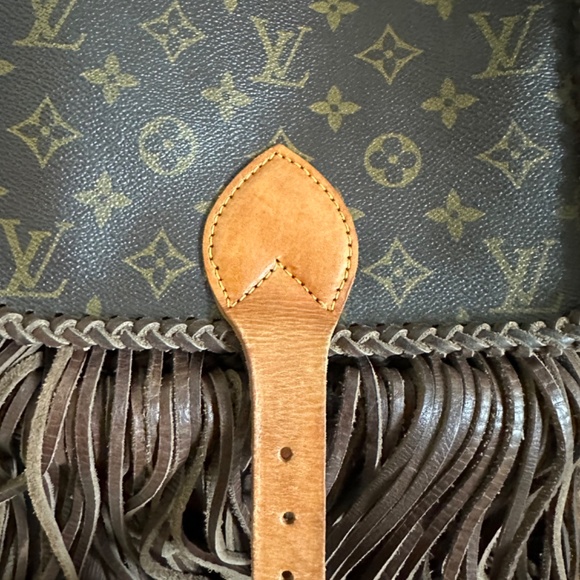 Vintage Boho- LV Purse - Picture 6 of 15